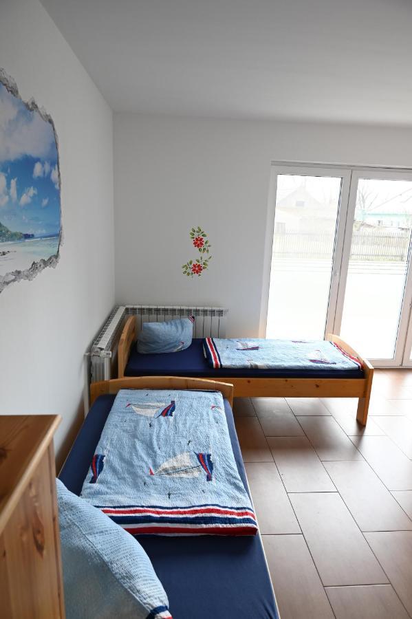 Pension Nele Fuer Monteure Nahe Berlin 米滕瓦尔德 外观 照片